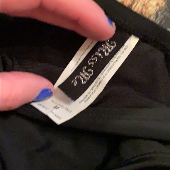 Swimsuit - Picture 6 of 6